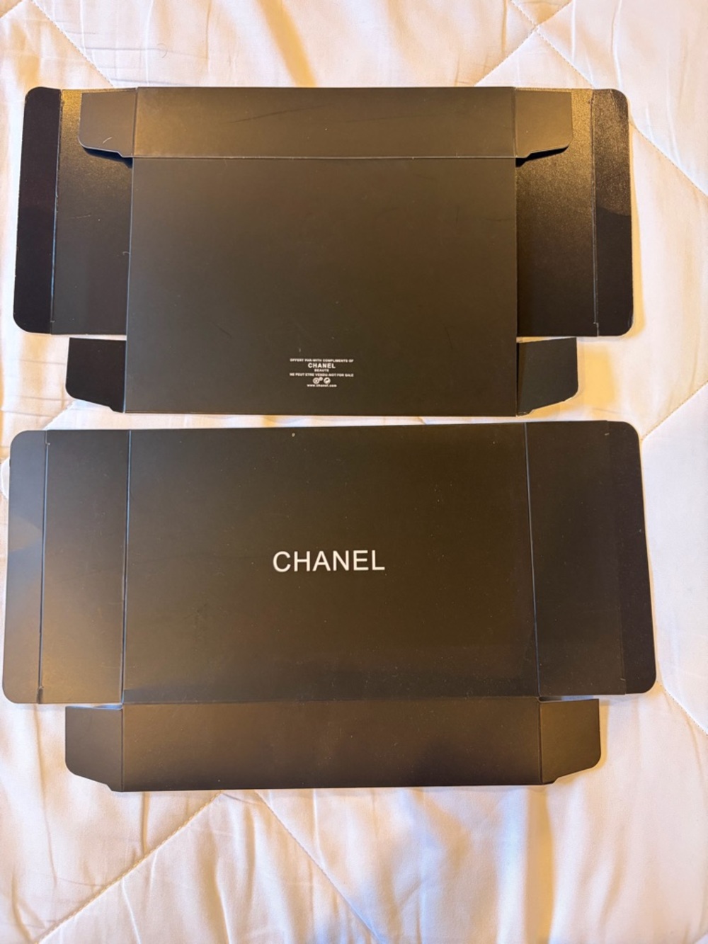 CHANEL beaute Black Branded gift box